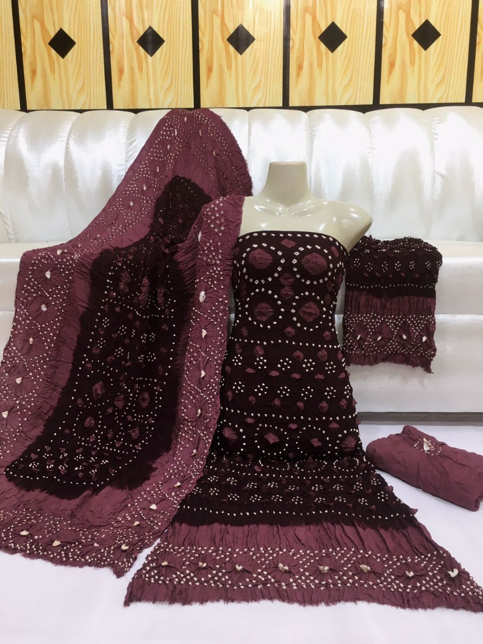 Linen Chunri Suit